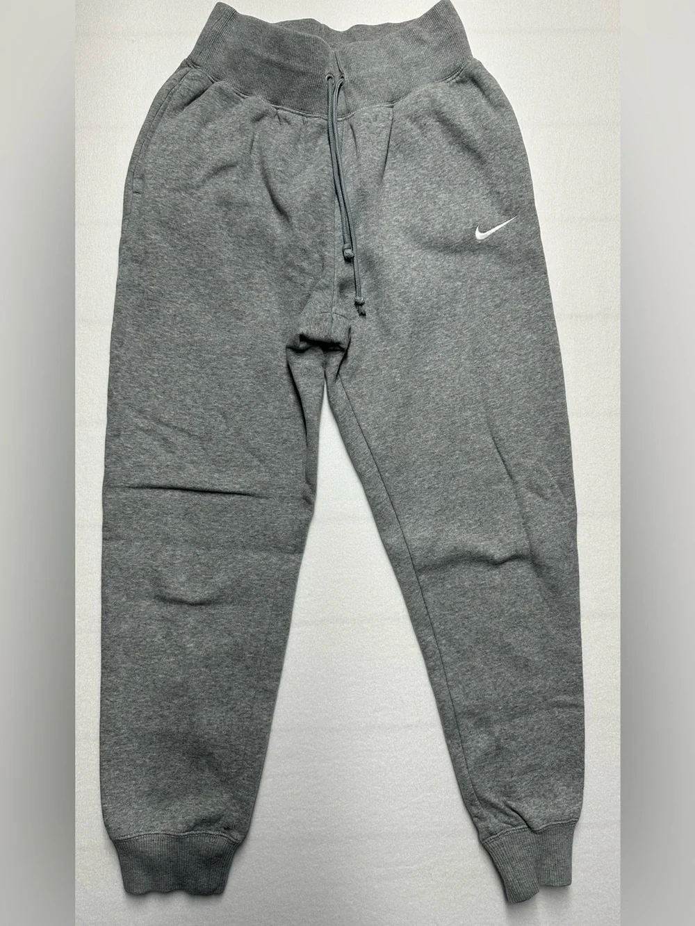 Nike Women’s Small Heather Gray Wide Waist Joggers with Embroidered Swoosh